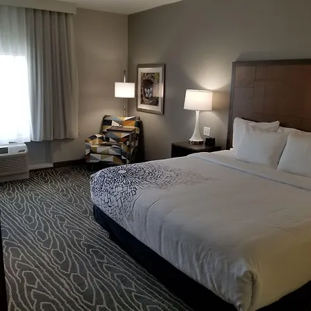 La Quinta Inn & Suites By Wyndham Tifton-3